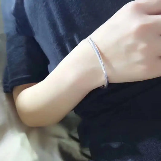 Glossy Sterling Silver 999 Bracelet with Single Ring