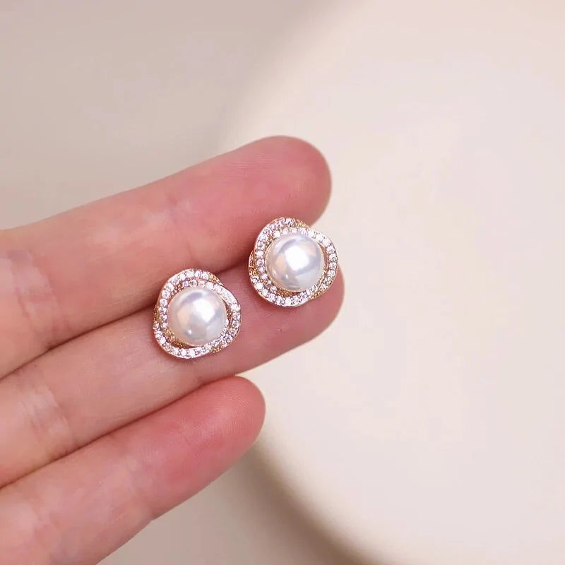 Pearl Earrings and Necklace - Glide Goods LLC